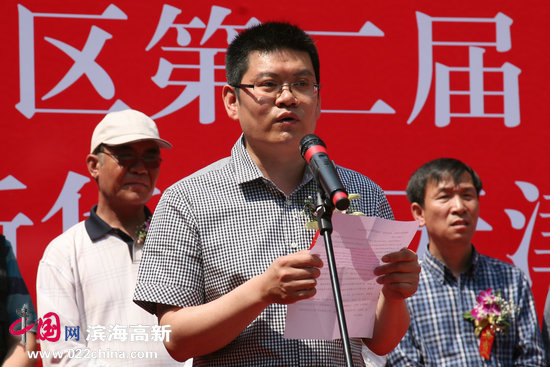 新华网天津频道总监董林致贺词。