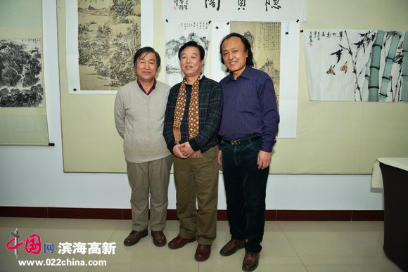 著名山水画家皮志刚绘画工作室落户杨柳青隐贤村。
