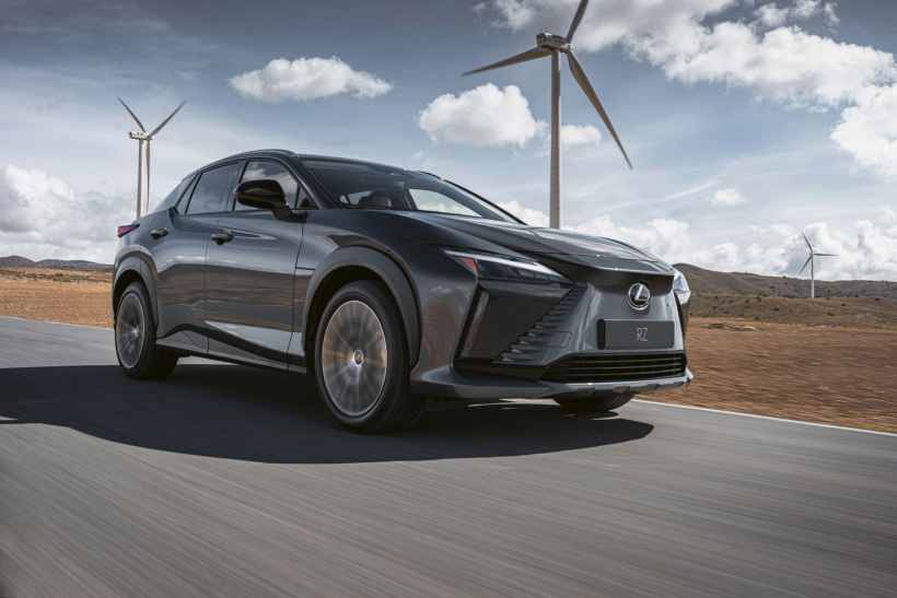 2023 Lexus RZ 450e